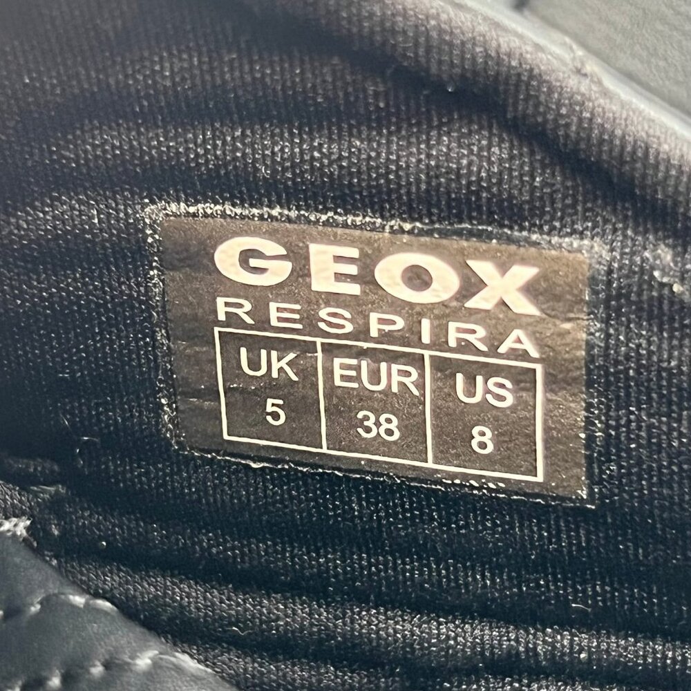 Geox Black Metallic Lace-Up Sneakers | Size 8 - Picture 5 of 10